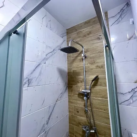 J&s - * Gornja Toponica