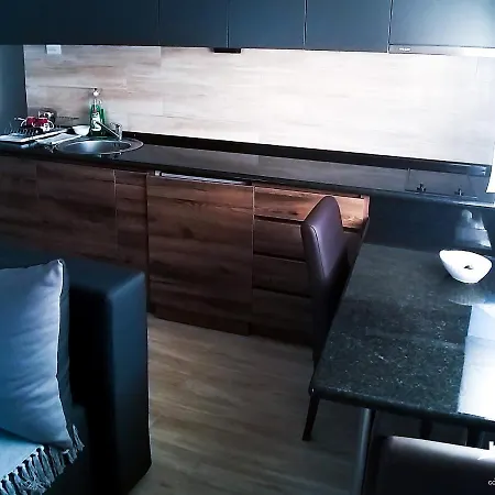 J&s - * Gornja Toponica